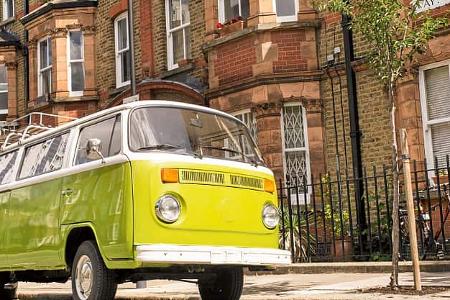 Parken und Übernachten: Am Straßenrand oder an der Autobahn