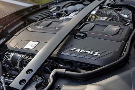 Mercedes-AMG C63 S E Performance 