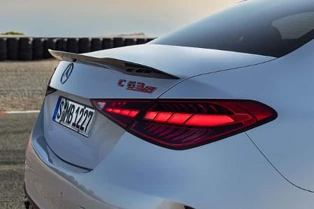 Mercedes-AMG C63 S E Performance