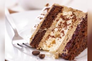 Feine Mokka-Torte mit Espresso-Buttercreme