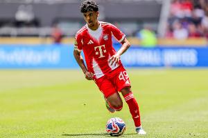 FC Bayern: Talent Aznou vor Wechsel zum FC Everton