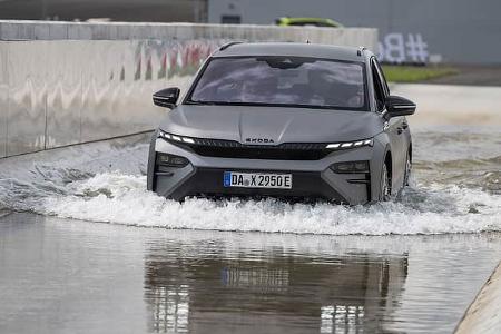 Skoda Elroq RS Elektro SUV Fahrbilder Offroad