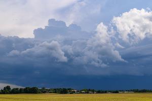 Es bliebt auch in den kommenden Tagen gewittrig in Deutschland.