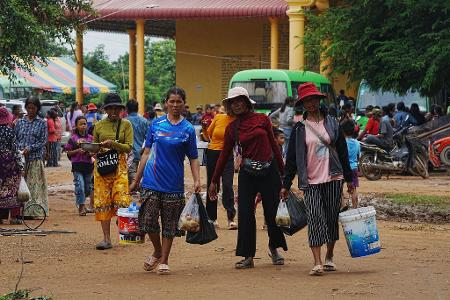Zehntausende Menschen wurden bereits vertrieben.