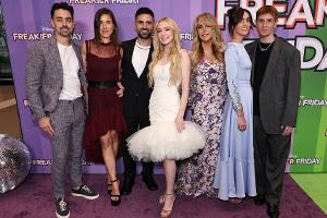 "Freakier Friday"-Vorführung: Lindsay Lohan feiert mit ihrer Familie