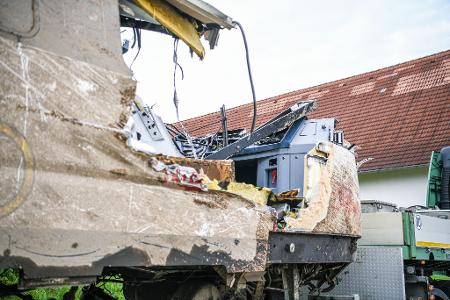 Die Überreste zeigen das Ausmaß des Unglücks.