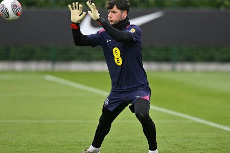 Für Rekordsumme? City holt Torhüter Trafford zurück