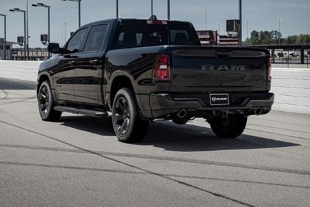 2026er Ram 1500 Black Express mit Hemi-V8