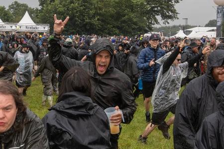 Unwetter über Wacken: Gelände musste teilweise geräumt werden