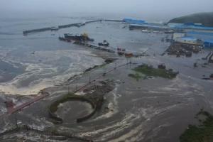 In Russlands Fernem Osten haben Aufräumarbeiten begonnen.