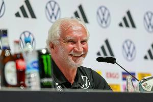 DFB lädt alle Fußball-Teams nach Dortmund ein