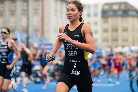 Triathlon: Tertsch deutsche Meisterin auf der Sprintdistanz