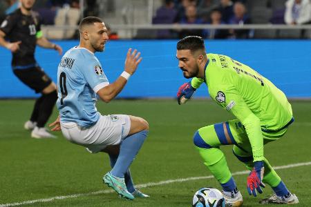 Nach Fan-Protesten: Fortuna verzichtet auf Weissman-Transfer