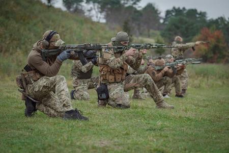 Die ukrainische Armee kann nur noch wenige Männer freiwillig für den Krieg mit Russland gewinnen. (Archivbild)