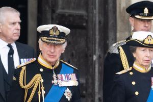 Prinzessin, Skandalprinz, Rückkehrer: König Charles' Geschwister