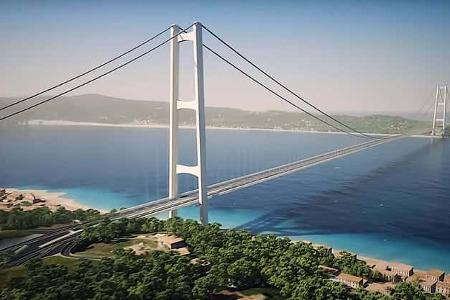 BrŸcke Ÿber Stra§e von Messina