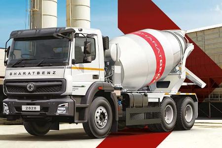 08/2025 BharatBenz HX Baustellen-Truck Daimler Indien