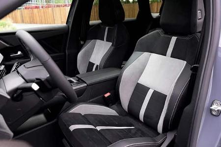 Opel Grandland Electric AWD, Sitze