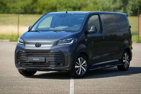 Toyota Proace Worker Stealth
