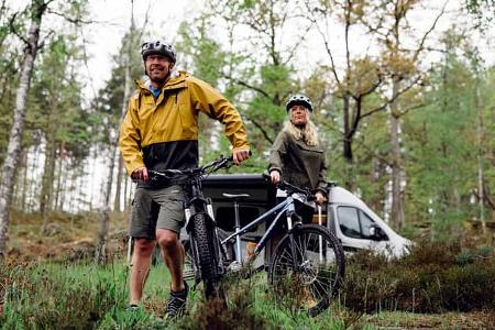 Radfahren im herbstlichen Småland