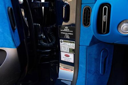 Bugatti Divo (2020) 15 of 40