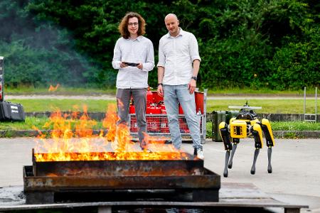 Informatiker Sören Pirk (rechts) leitet das Forschungsprojekt 