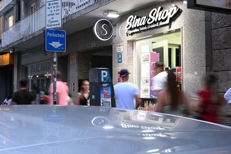 Das Viertel rund um die Ludwig-Maximilians-Universität ist ein beliebtes Ausgehviertel, auch weil hier viel Studierende wohnen.