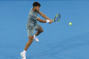 Sinner gibt auf: Alcaraz triumphiert in Cincinnati