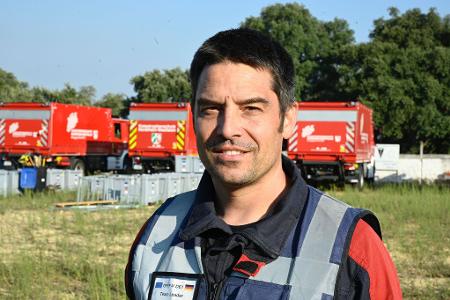 Die deutschen Helfer stehen vor einem schwierigen Einsatz.