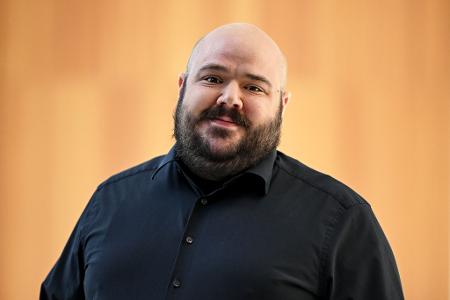 DGB-Bundesjugendsekretär Kristof Becker fordert mehr Engagement der Unternehmen.