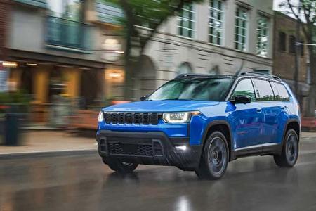 08/2025 Jeep Cherokee Premiere