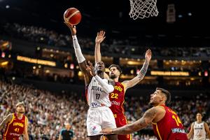 Sieg gegen Spanien: DBB-Team bei Generalprobe in EM-Form