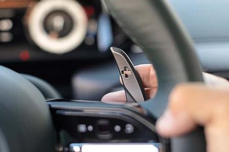 Aston Martin Vanquish V, Digitaltacho