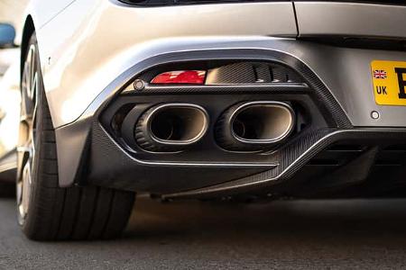 Aston Martin Vanquish V, Auspuff