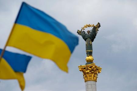 Die Ukraine feiert ihren Unabhängigkeitstag - genau dreieinhalb Jahre nach Beginn der russischen Invasion.