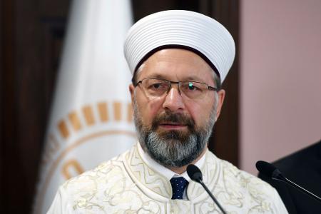 Ali Erbas, Präsident der türkischen Religionsbehörde Diyanet - deren Auslegung des Islam ist vielen Frauen zu restriktiv. (Archivbild)