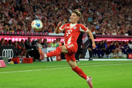 Karl mit Startelf-Debüt - Urbig vertritt Neuer