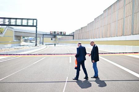 Befürworter sehen in der Verlängerung eine wichtige Verkehrsanbindung für den Osten Berlins.