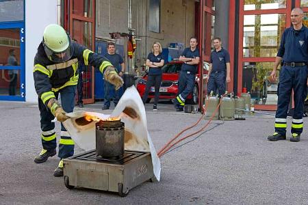Feuerloescher Reisemobil Brand f