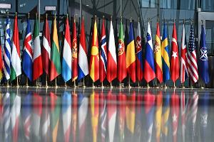 Unter dem Druck der USA erhöhen die europäischen Nato-Staaten und Kanada ihre Verteidigungsausgaben. Der Zuwachs wird aber schon wieder schwächer. (Archivbild)