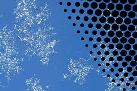 Windschutzscheibe schwarze Punkte