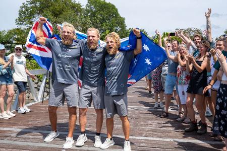 Die Brüder ruderten 139 Tage, fünf Stunden und 52 Minuten lang.