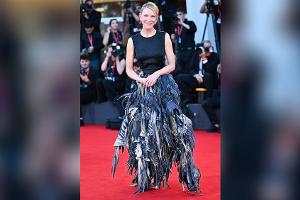 Cate Blanchett ist in Venedig im Vogelfedernkleid der Hingucker