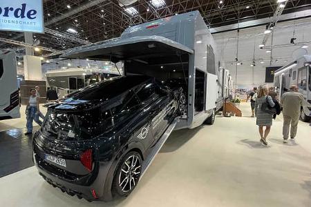 Phoenix Luxusliner Caravan Salon