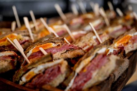 Viele Restaurantspeisen sind in den vergangenen Jahren deutlich teurer geworden.