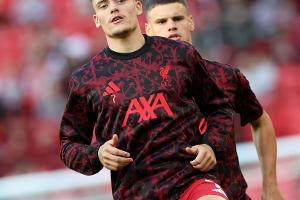 Rekord: Premier League gibt 3,59 Milliarden aus