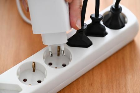 Eine Senkung der Stromsteuer für alle ist nicht geplant. (Symbolbild)