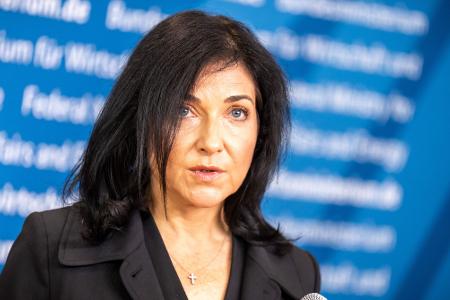 Die Wirtschaftsministerin spricht von guten Nachrichten.