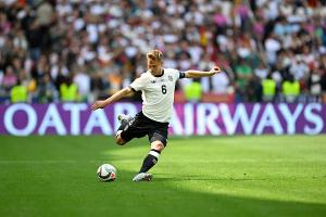 Kimmich: Versetzung auf die Sechs "völlig irrelevant"