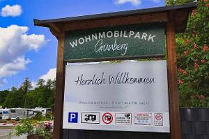Wohnmobilpark Grünberg, Willkommens Schild